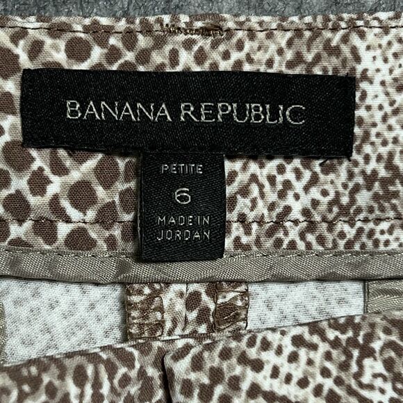 Banana Republic Snake Print Cropped Pants - Picture 3 of 13